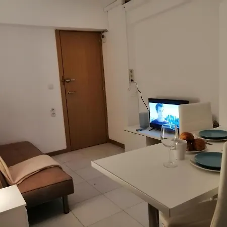 Service - Coworking Apartment *